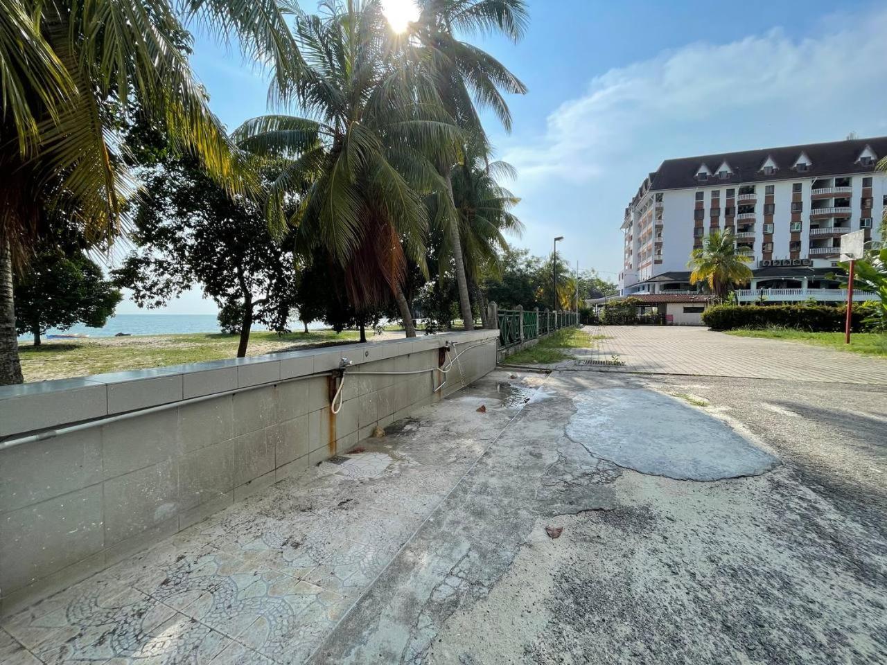 1-10pax Doorstep Private & Swimming Pool Port Dickson