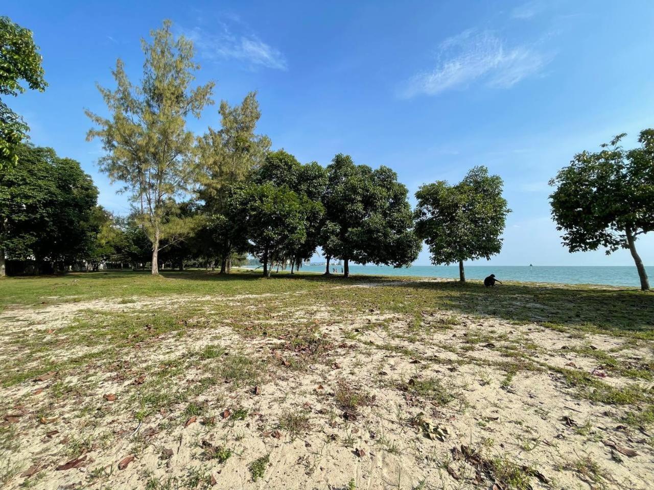 1-10pax Doorstep Private & Swimming Pool * Port Dickson