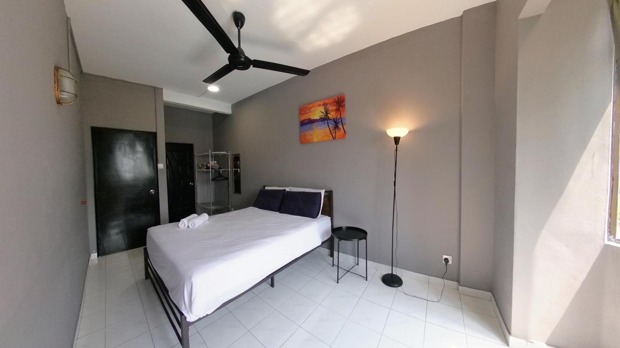 1-10pax Doorstep Private & Swimming Pool