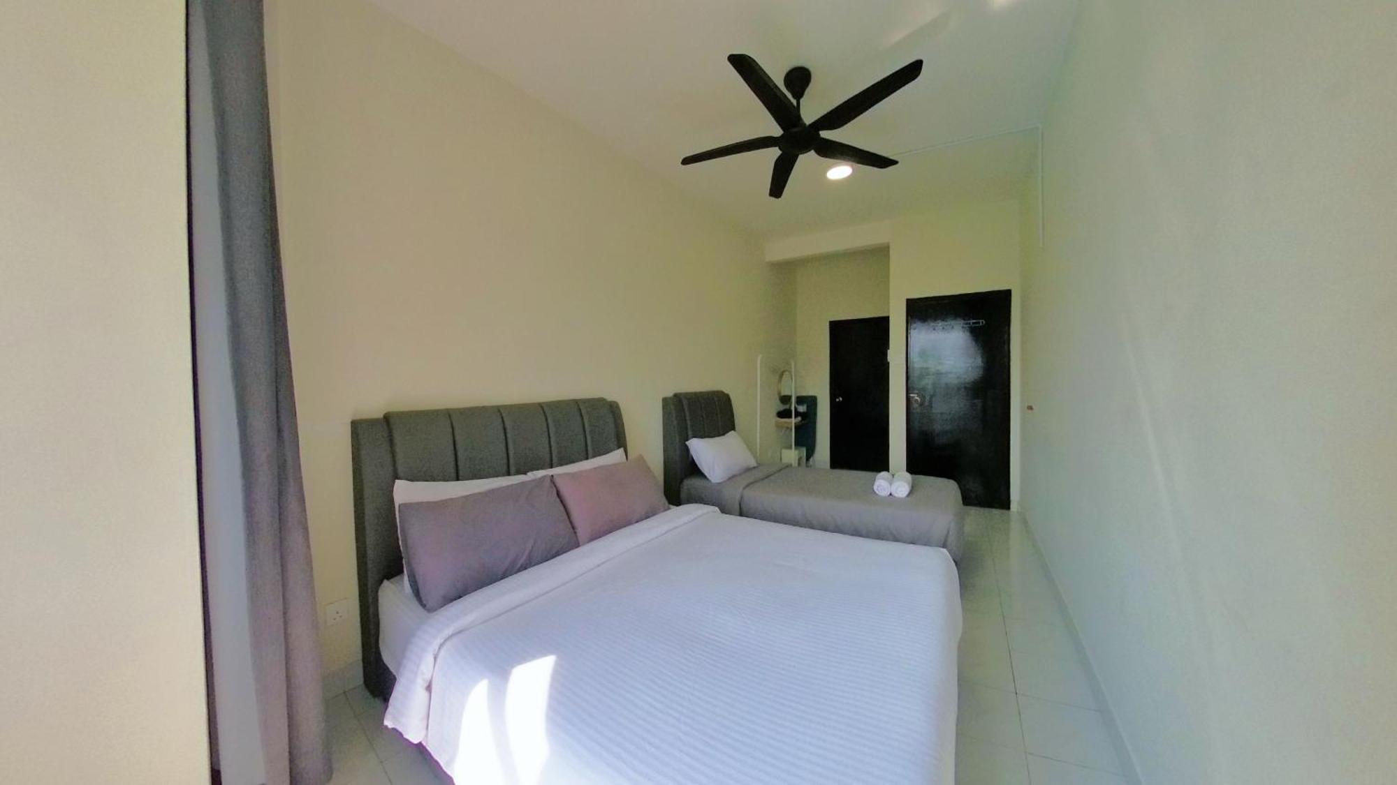 1-10pax Doorstep Private & Swimming Pool *