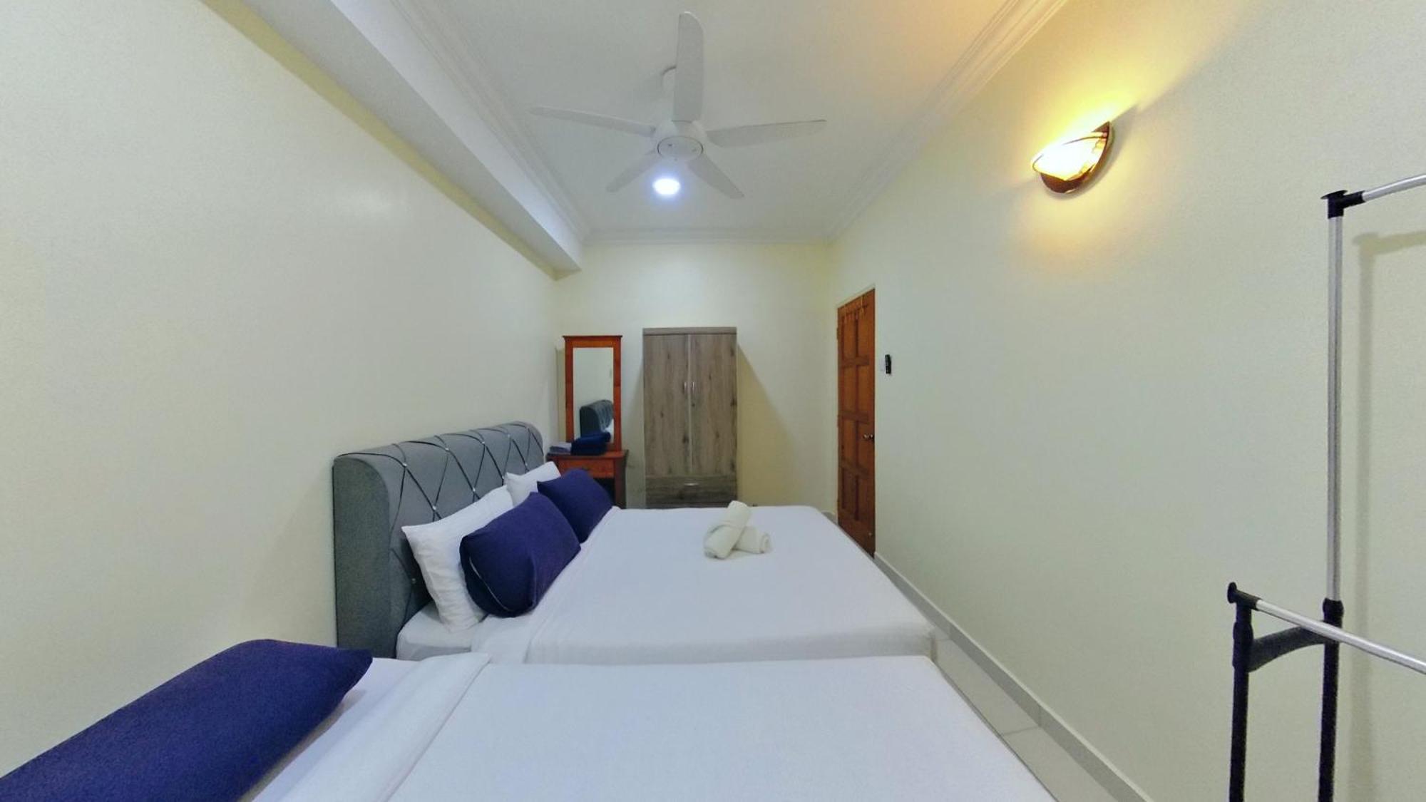 1-10pax Doorstep Private & Swimming Pool * Port Dickson